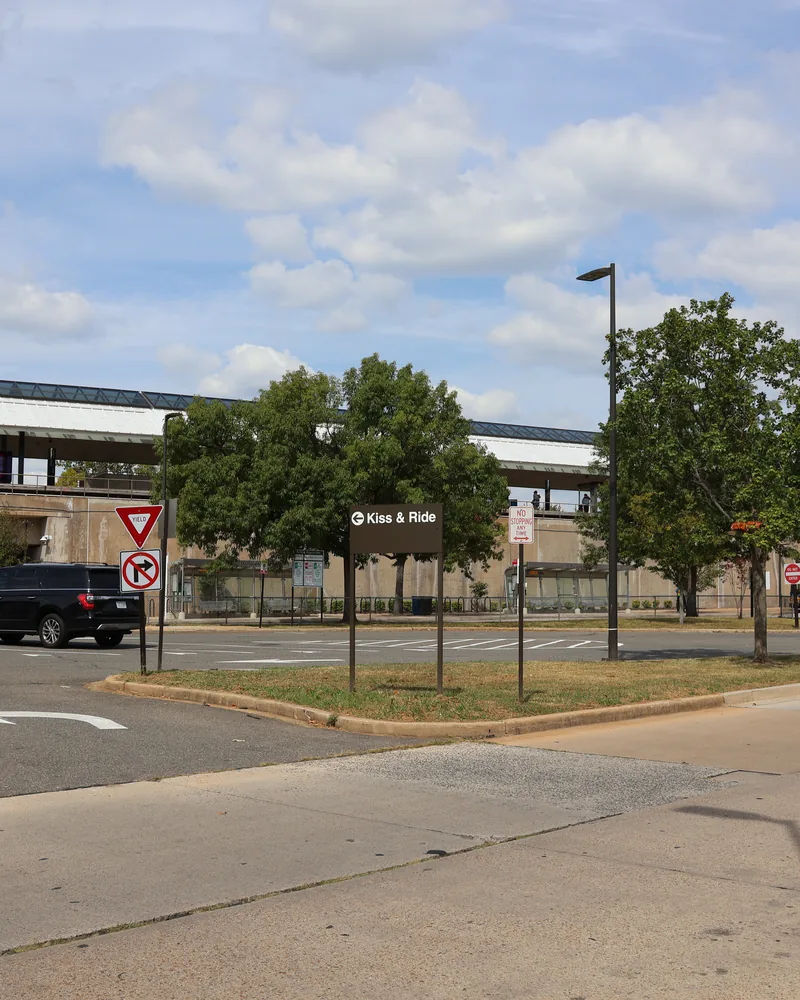 Braddock Road Metro station at the south edge of Del Ray